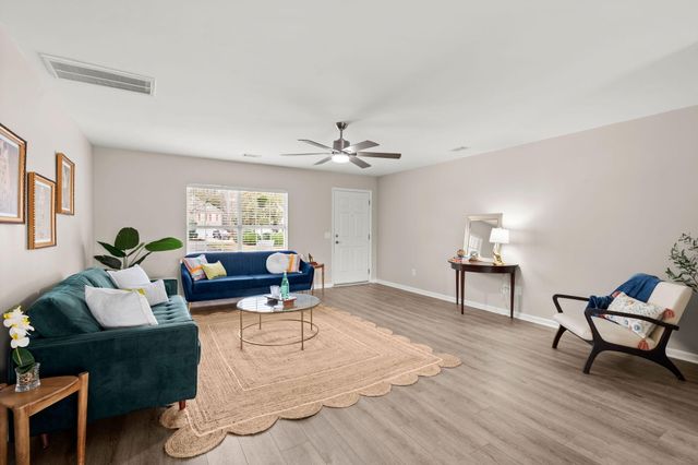 2007 Robin Wood Boulevard, Moncks Corner, SC 29461