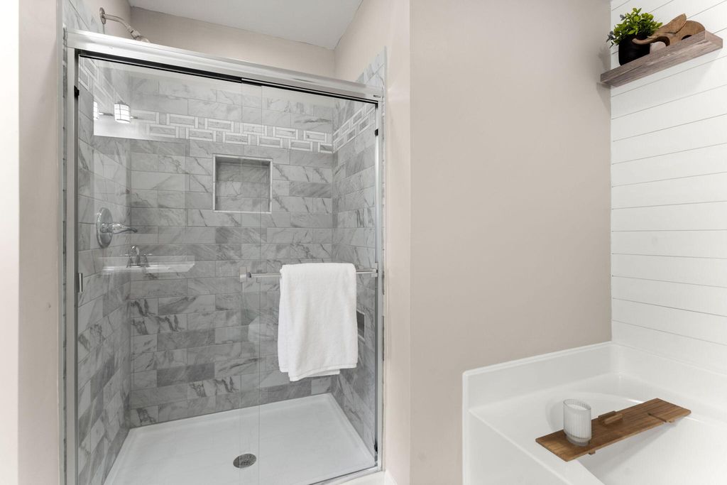 Image 22 of property listing at 2007 Robin Wood Boulevard, Moncks Corner, SC 29461