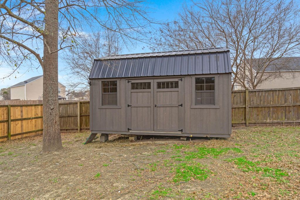 Image 31 of property listing at 2007 Robin Wood Boulevard, Moncks Corner, SC 29461