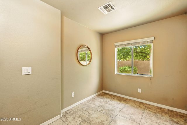 4033 E WINDSOR Drive, Gilbert, AZ 85296