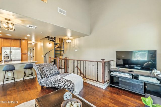 4033 E WINDSOR Drive, Gilbert, AZ 85296