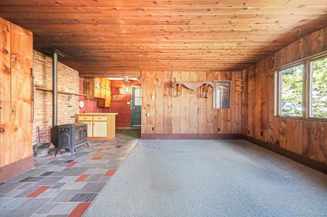 223 Connetquot Road, Bayport, NY 11705