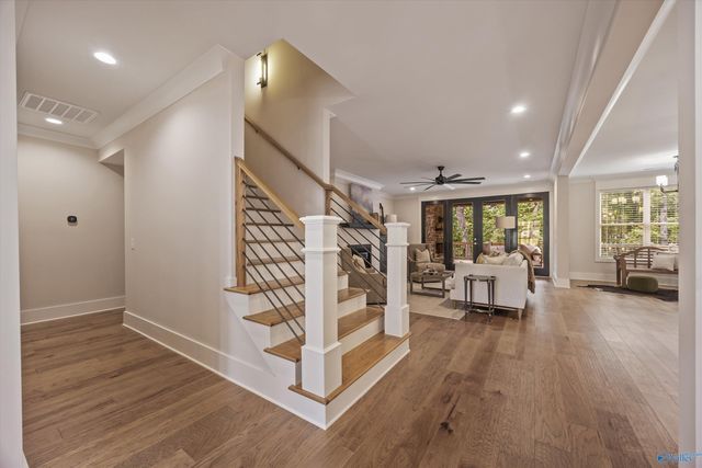 40 Ridge Bluff Circle, Huntsville, AL 35803