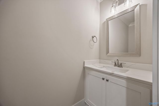 40 Ridge Bluff Circle, Huntsville, AL 35803