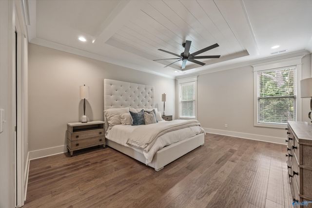 40 Ridge Bluff Circle, Huntsville, AL 35803