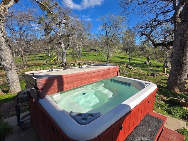 6097 Sherlock Road, Midpines, CA 95345