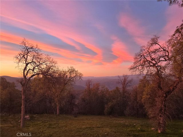 6097 Sherlock Road, Midpines, CA 95345