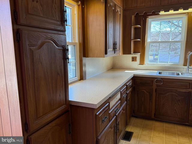 567 SHILOH PIKE, Bridgeton, NJ 08302