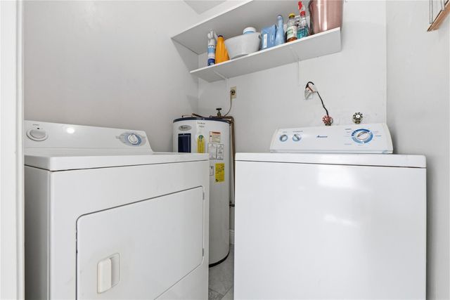 4560 NW 17th Terrace, Tamarac, FL 33309