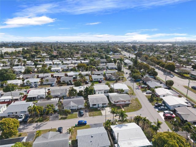 4560 NW 17th Terrace, Tamarac, FL 33309