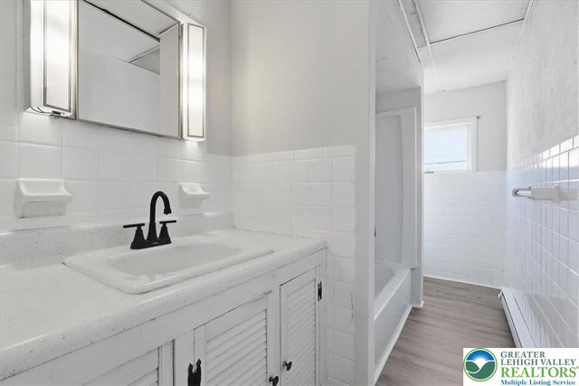 25 North 5th Street, Bangor Boro, PA 18013