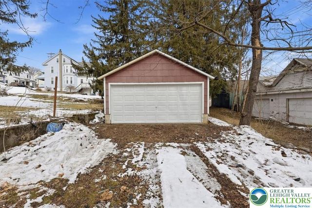 25 North 5th Street, Bangor Boro, PA 18013