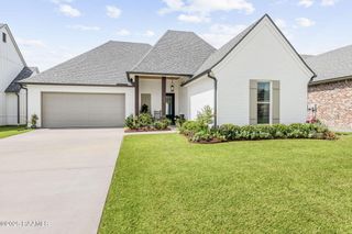 108 Gentle Island Drive, Broussard, LA 70518