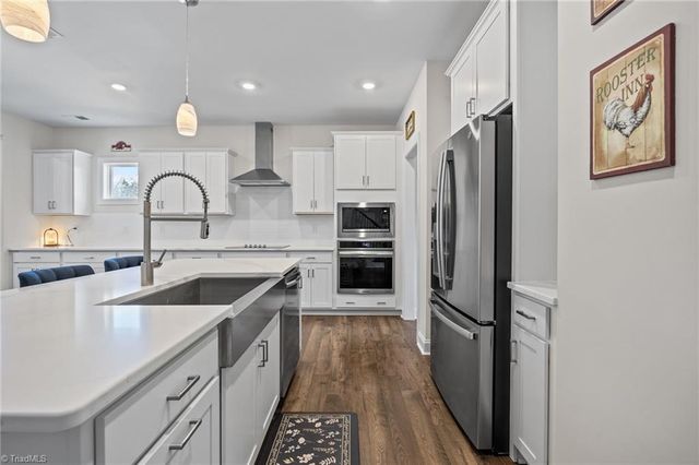 1355 Ouray Drive, Kernersville, NC 27284