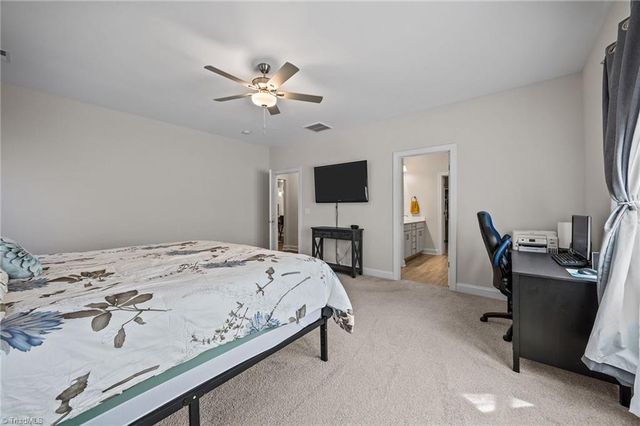 1355 Ouray Drive, Kernersville, NC 27284