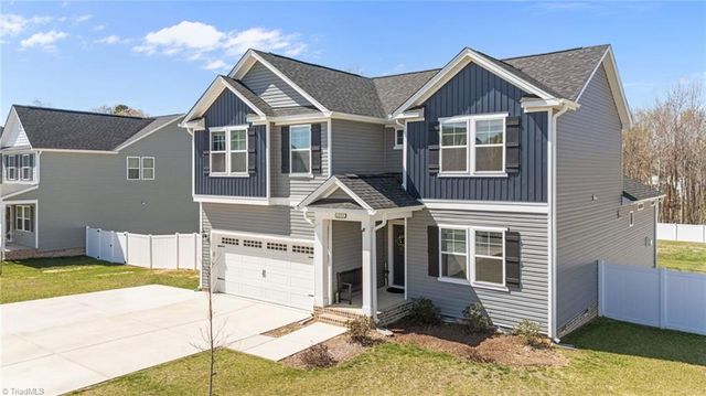 1355 Ouray Drive, Kernersville, NC 27284