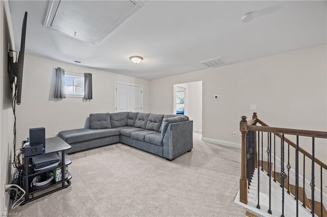 1355 Ouray Drive, Kernersville, NC 27284