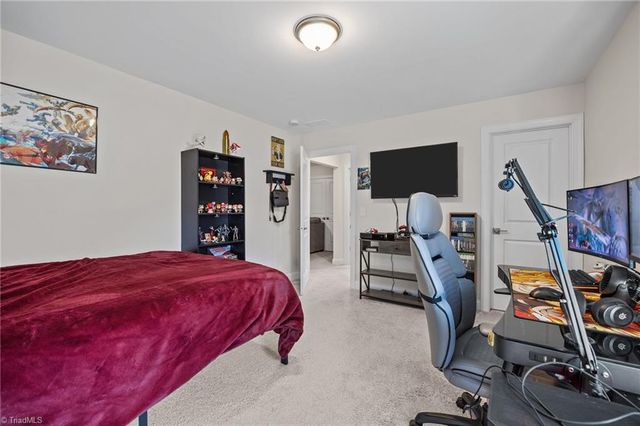 1355 Ouray Drive, Kernersville, NC 27284