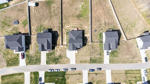 1355 Ouray Drive, Kernersville, NC 27284