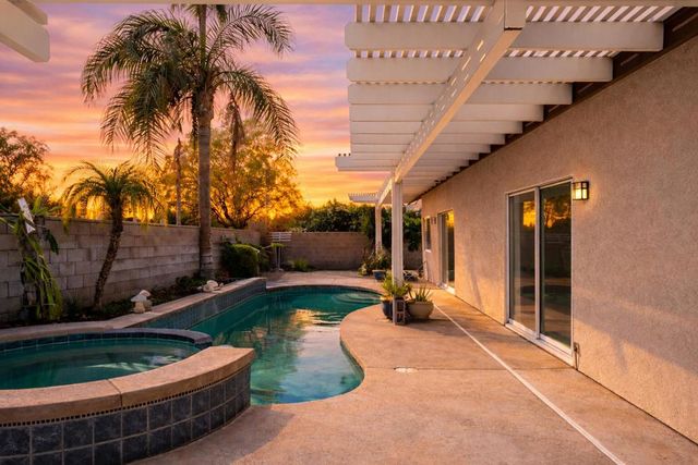 78715 Naples Drive, La Quinta, CA 92253