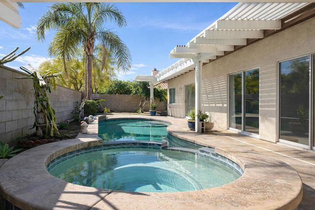 78715 Naples Drive, La Quinta, CA 92253