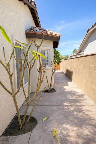 78715 Naples Drive, La Quinta, CA 92253