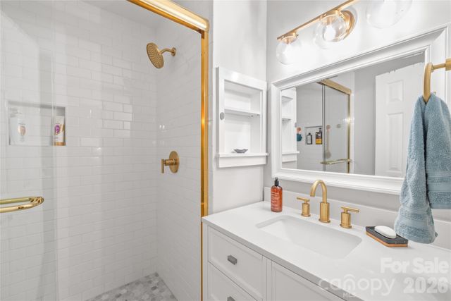 3538 Colony Crossing Drive, Charlotte, NC 28226