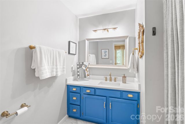 3538 Colony Crossing Drive, Charlotte, NC 28226