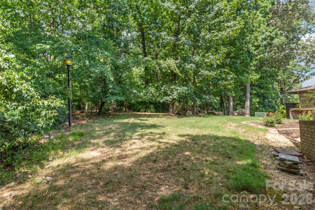 3538 Colony Crossing Drive, Charlotte, NC 28226