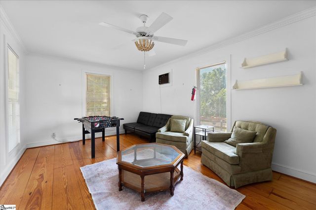 1124 Tugaloo Road, Landrum, SC 29356