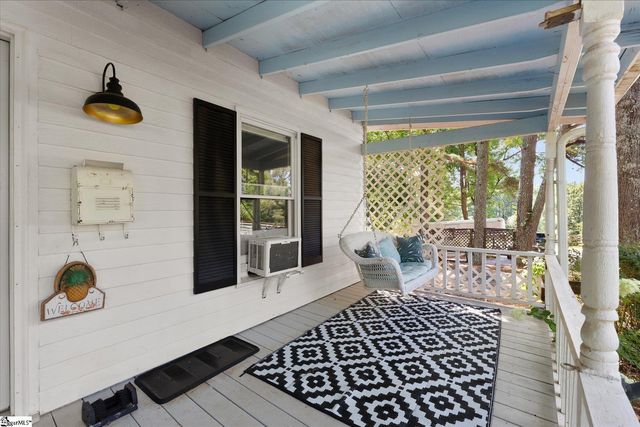 1124 Tugaloo Road, Landrum, SC 29356