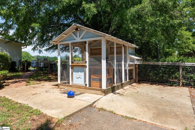 1124 Tugaloo Road, Landrum, SC 29356