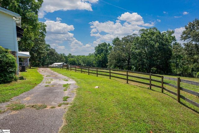1124 Tugaloo Road, Landrum, SC 29356