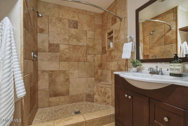 376 S Ventu Park Road, Newbury Park, CA 91320