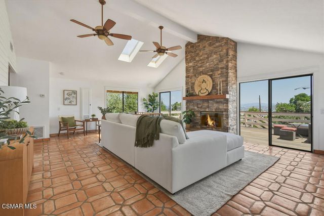 376 S Ventu Park Road, Newbury Park, CA 91320