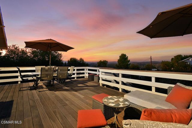 376 S Ventu Park Road, Newbury Park, CA 91320