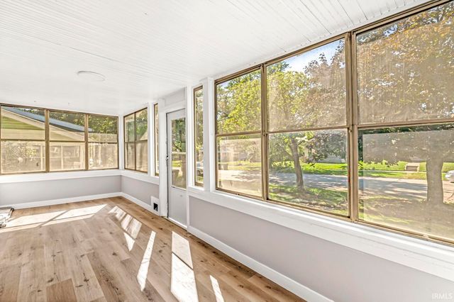 734 S 33rd Street, South Bend, IN 46615