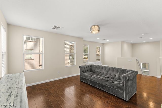 6984 Canary Ivy Way, Las Vegas, NV 89156