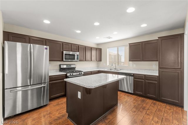 6984 Canary Ivy Way, Las Vegas, NV 89156