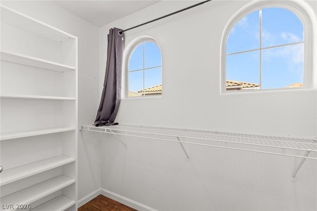 6984 Canary Ivy Way, Las Vegas, NV 89156