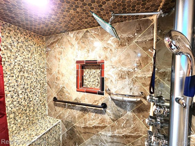 14203 BARCLAY Street, Dearborn, MI 48126