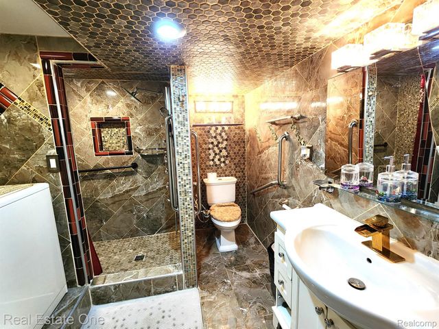 14203 BARCLAY Street, Dearborn, MI 48126