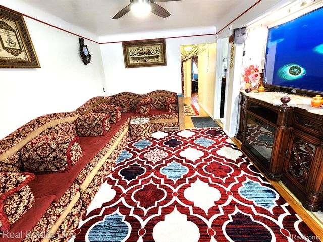 14203 BARCLAY Street, Dearborn, MI 48126