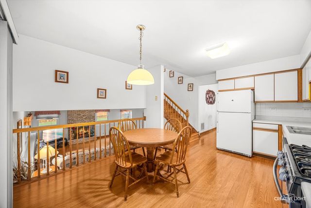308 Chesapeake Lane, Bloomingdale, IL 60108