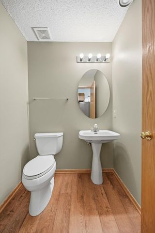 17700 41st Avenue N 80, Plymouth, MN 55446