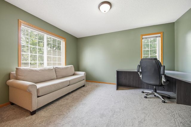 17700 41st Avenue N 80, Plymouth, MN 55446