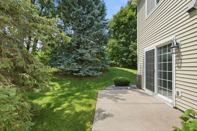 17700 41st Avenue N 80, Plymouth, MN 55446