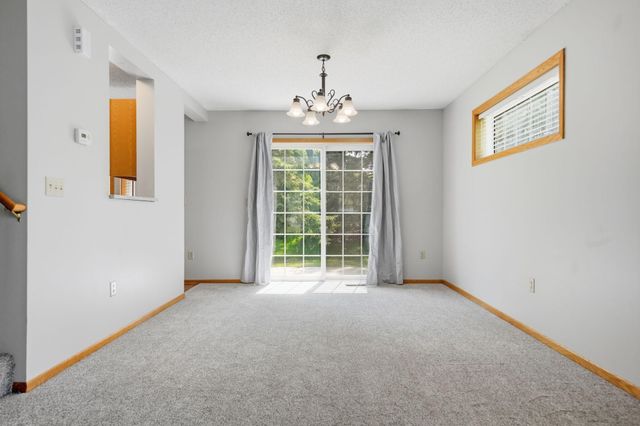 17700 41st Avenue N 80, Plymouth, MN 55446