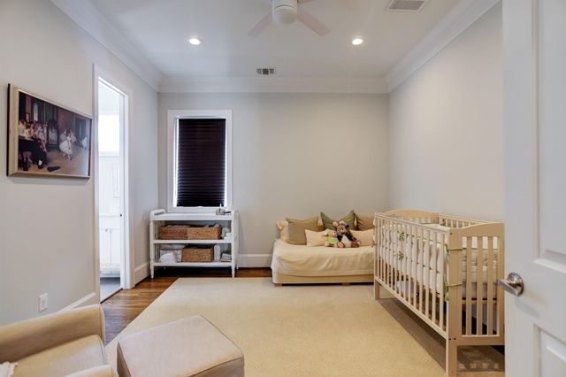 1632 Potomac Drive, Houston, TX 77057