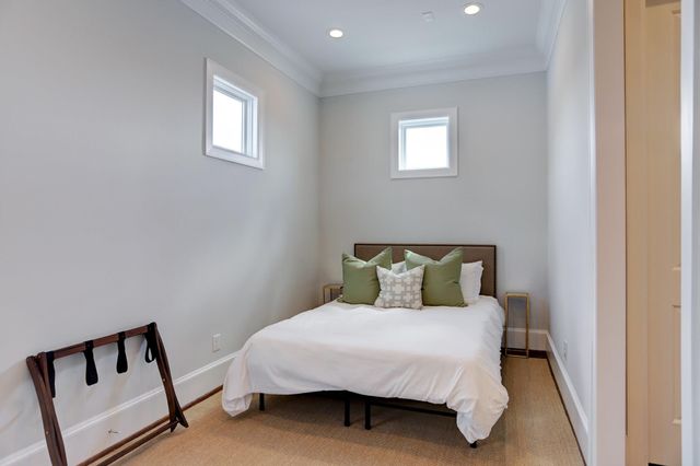 1632 Potomac Drive, Houston, TX 77057